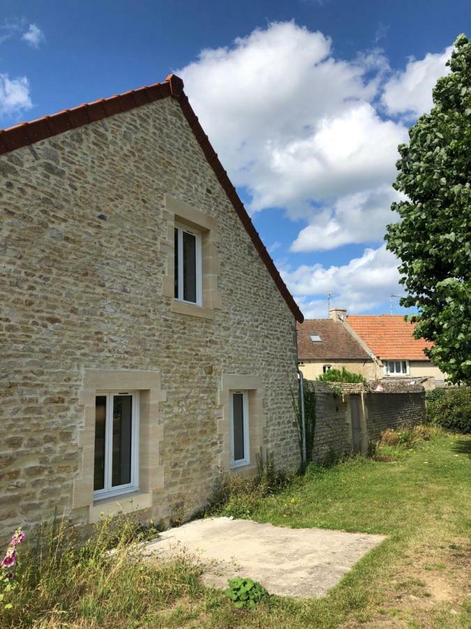 Gite Bord De Mer 80 M2 Bernieres-sur-Mer Exterior photo